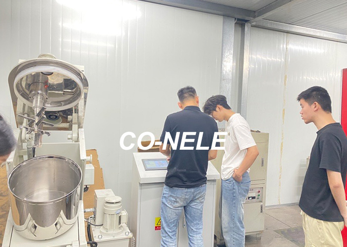 CR04 lab intensive mixer inVietnam